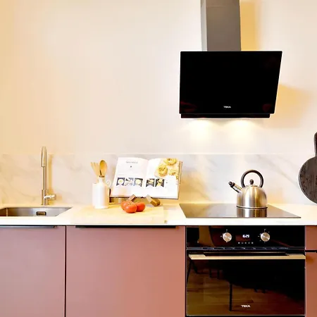 Stylish And Cosy R Апартаменты